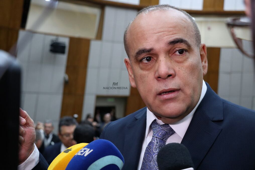 El senador Basilio "Bachi" Núñez recordó que cuando se desempeñaba en la Cámara Baja llegó a solicitar 30 pedidos de informes a Miguel Prieto y ninguno de ellos fue respondido. Foto: Nadia Monges