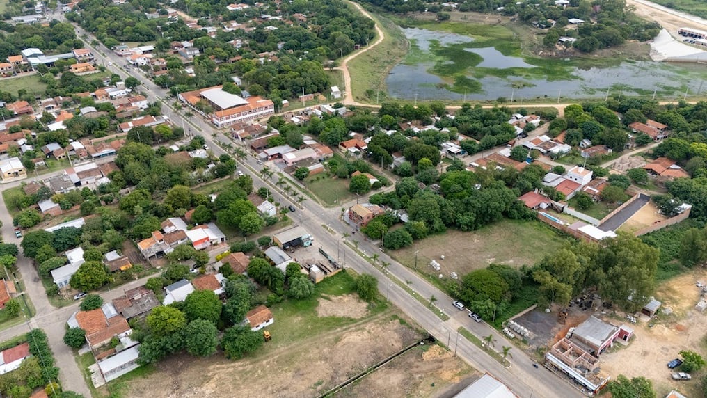 La nueva infraestructura prevista en la capital del departamento de Ñeembucú tiene dos objetivos principales: proteger ante desastres naturales y mejorar la calidad de vida. Foto: Gentileza