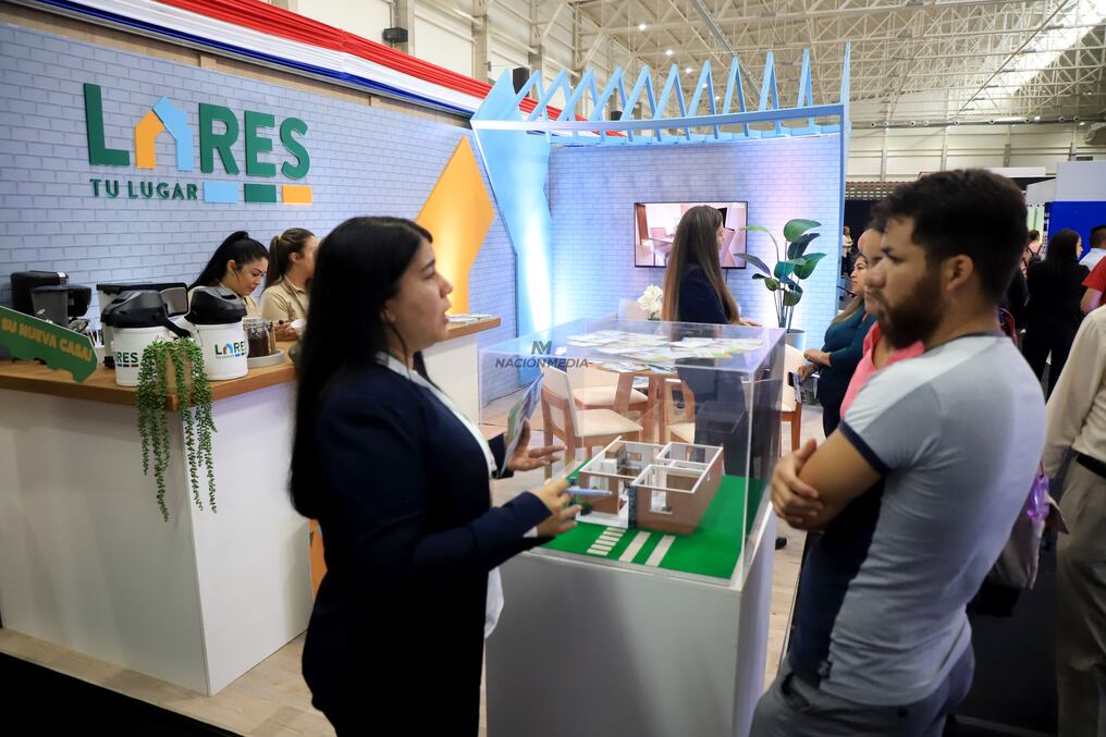 Tras el éxito de la primera edición, realizada en abril con más de 10.000 visitantes, vuelve la Expo Mi Vivienda para facilitar soluciones habitacionales. Foto: Roberto Zarza
