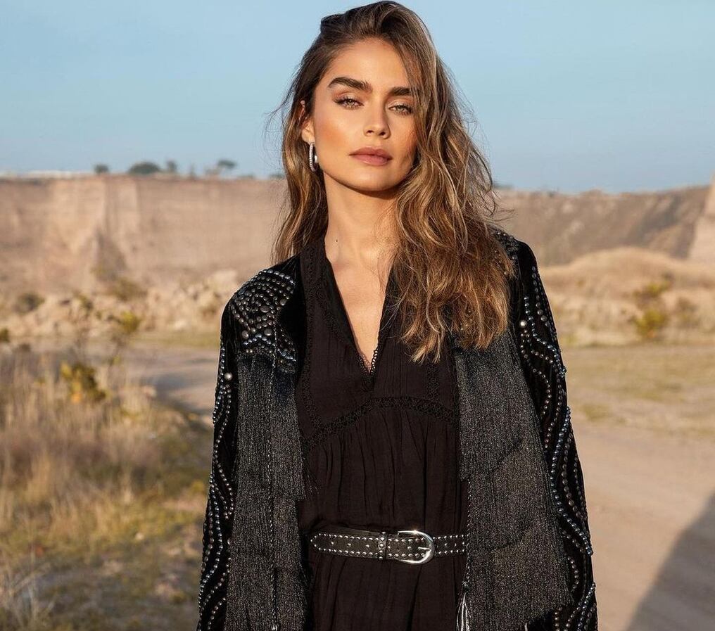 Lourdes Motta inició su carrera participando en concursos de belleza y hoy es una importante modelo internacional. Foto: @lourdesmotta/Instagram