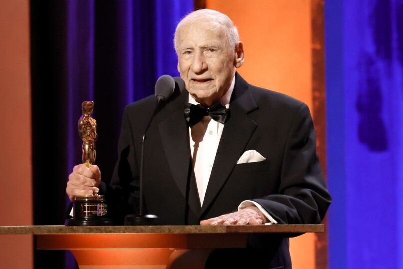 A los 97 años, el director de “La loca historia del mundo” y otras grandes comedias, fue distinguido por Hollywood. Foto: Gentileza