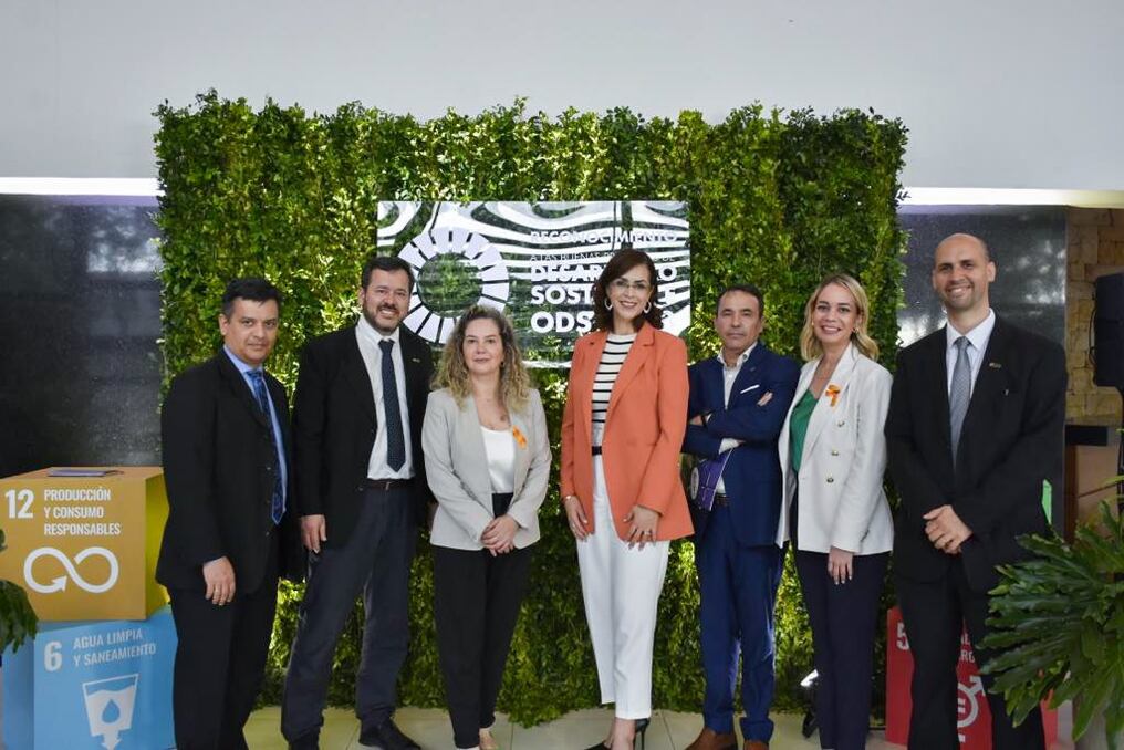La Agencia Financiera de Desarrollo es reconocida por las buenas prácticas en ODS, otorgado por el Pacto Global Paraguay. Foto: Gentileza