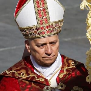 El papa advierte en su misa: Dios “no escucha la oración de quienes hacen la guerra”