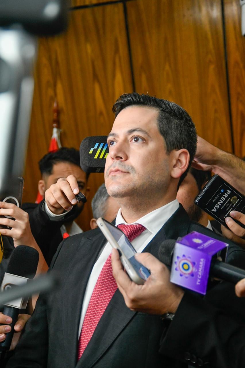 El presidente de la Cámara de Diputados, Raúl Latorre, sostuvo que se debe instalar el planteamiento de mejorar el sistema de seguridad en el ciberespacio. Foto: Gentileza