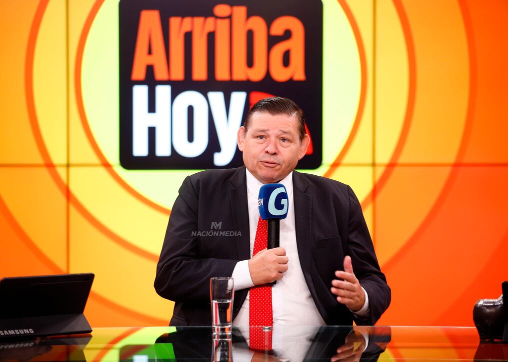 El Gobierno continuará con la "revolución" de entrega de títulos. Foto: Emilio Bazán