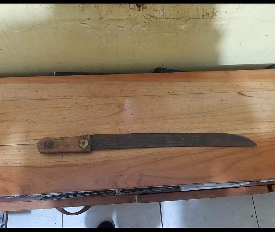 Con machete un joven atropelló su casa y amenazó de muerte a su madre y a su hermano. Foto: Ilustrativa