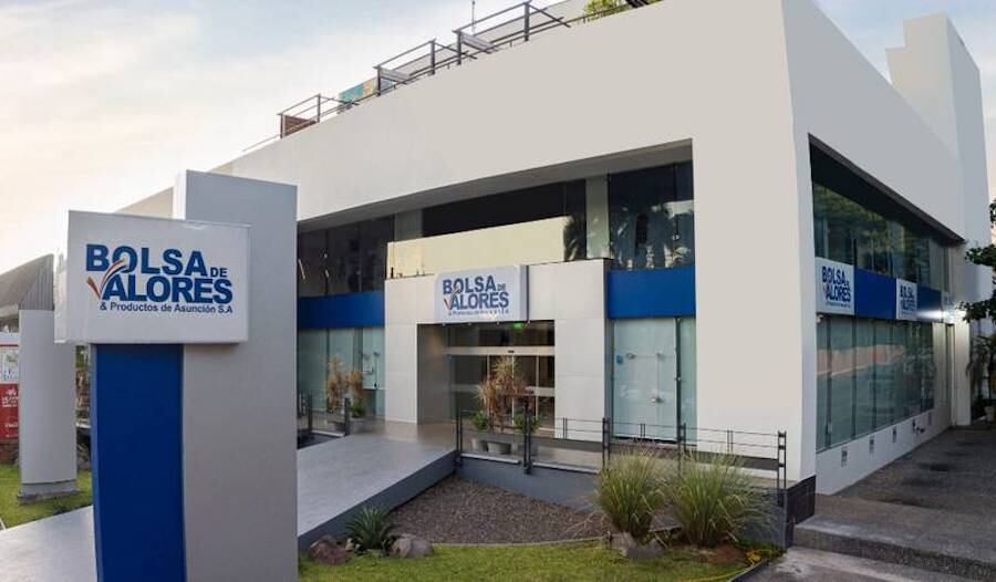 El mercado de capitales movió unos USD 435 millones en el primer mes del año, con un crecimiento del 26 % en términos interanuales. Foto: Archivo