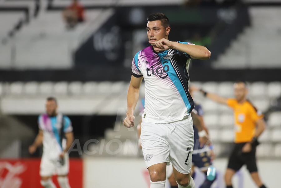 Óscar “Tacuara” Cardozo, histórico goleador del fútbol paraguayo.FOTO: ROBERTO ZARZA