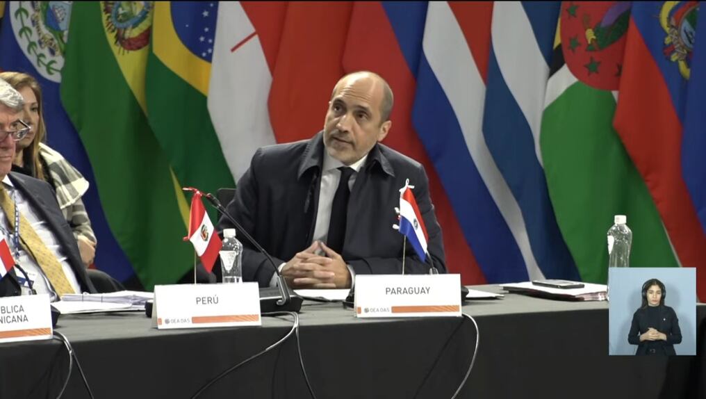 El viceministro de Relaciones Exteriores, Víctor Verdún, reivindicó el posicionamiento de Paraguay, afirmando que está apegado a sus preceptos constitucionales de defensa de la vida y la familia. Foto: Gentileza