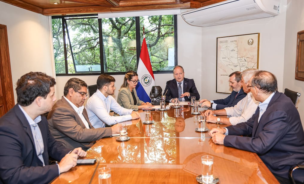 El Consejo está conformado por representantes del Banco Central del Paraguay (BCP), el Ministerio de Economía, el Ministerio del Trabajo, los empleadores, los trabajadores y los jubilados. Foto: Gentileza