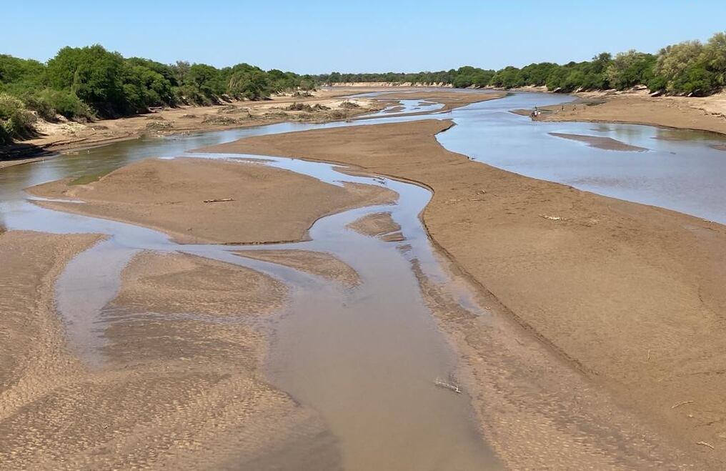 Sequía afecta al río Pilcomayo, no obstante, es momento de dar inicio a la limpieza de los canales. Foto: Gentileza