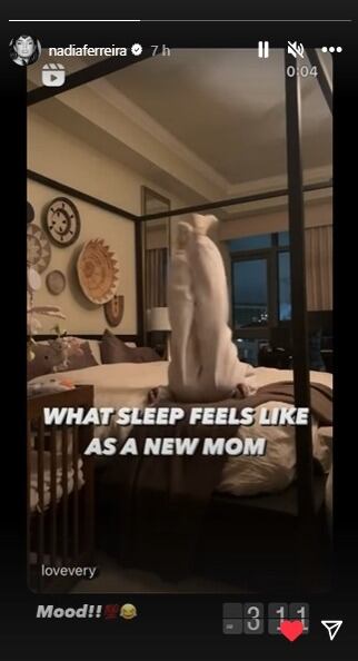 La modelo compartió un clip en horas de la madrugada, sobre su falta de sueño. Foto: Captura de pantalla