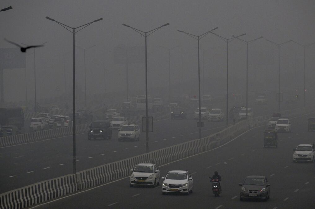 La contaminación del aire superaba la sombría marca de 50 veces el máximo diario recomendado por la OMS. Foto: AFP