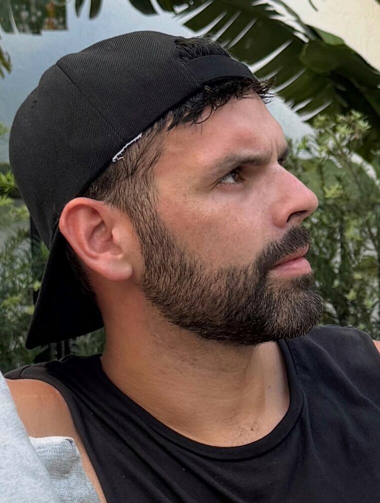 Paul Landó dice que hay otras víctimas de abuso de su exnovio.