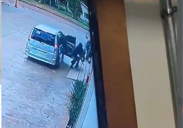 Esta no es la primera vez que el local es visitado por los malvivientes, ya que hace meses ocurrió lo mismo. Foto: Captura de pantalla