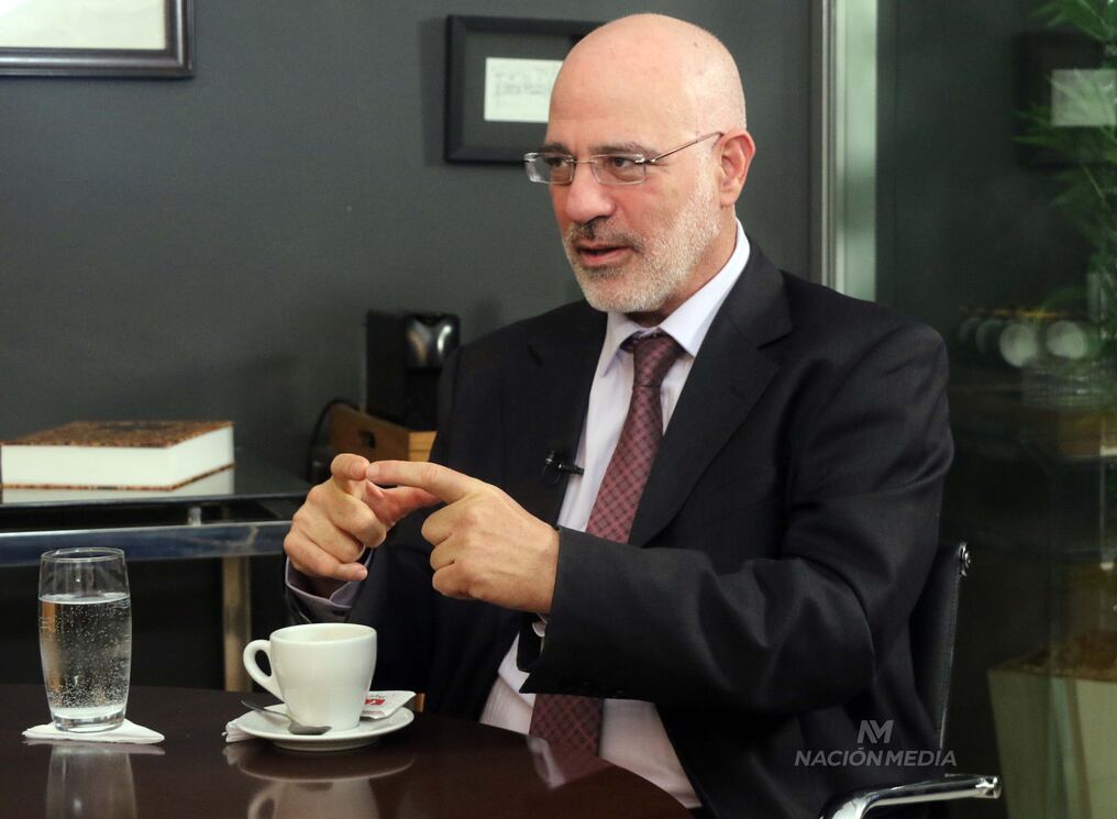 El embajador de Israel en Paraguay, Yoed Magen, manifestó su agradecimiento ante el apoyo del presidente Santiago Peña y de toda la nación paraguaya, ante los ataques sufridos por Israel por parte de Irán. Foto: Cristóbal Núñez