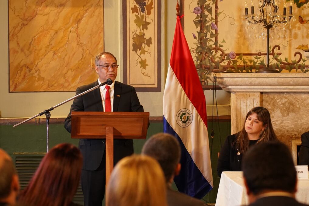 El defensor general Javier Esquivel participó del lanzamiento del concurso de Buenas prácticas sobre el uso del Sistema de Asistencia Técnica (SAT) con el lema “Aportá al SAT como un experto”. Foto: Gentileza 
 lanzamiento se llevó a cabo  recientemente  y contó con la presencia del Defensor General, Javier Esquivel