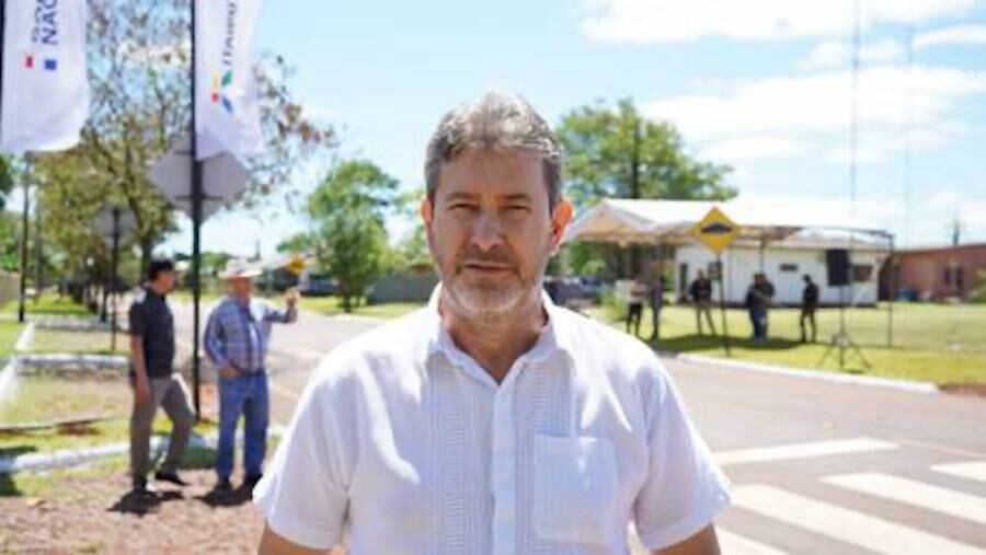 Edoard Schaffrath, intendente de Naranjal, Alto Paraná, indicó que desde hace años los jefes municipales vienen buscando la forma de unificar las tarifas de patente vehicular. Foto: Archivo