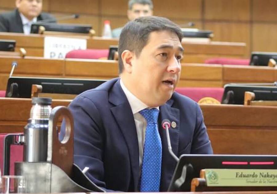 El senador Eduardo Nakayama confirmó este sábado que ya está trabajando en la creación de un nuevo partido político de línea liberal y democrático. Foto: Gentileza