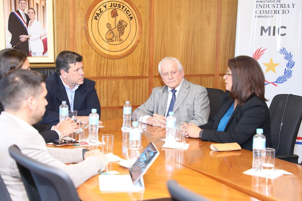 En el futuro, no se descarta la posibilidad de que la firma farmacéutica pueda establecer un centro de operaciones en el país, buscando exportar a toda la región de América Latina. Foto: @mic_py