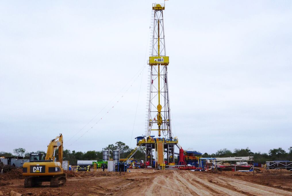 El viceministro de Minas y Energía, Mauricio Bejarano, auguró una nueva era en la minería paraguaya con la búsqueda de litio en el Chaco, lo que será trascendental para el país y este nuevo campo. Foto: Gentileza