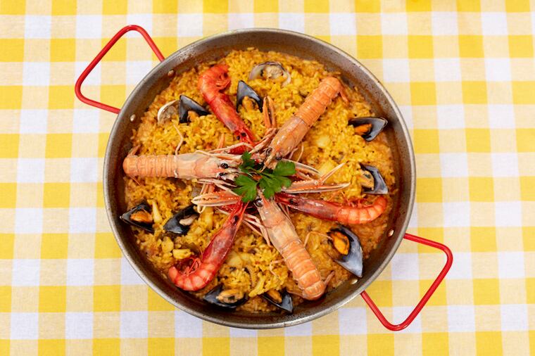La paella, uno de los platos principales en el picnic del “Juande”. Foto: Gentileza