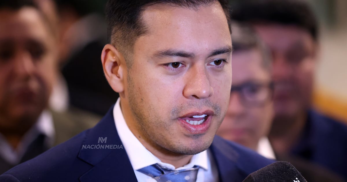 Vaesken critica la falta de tacto político de Prieto con el PLRA