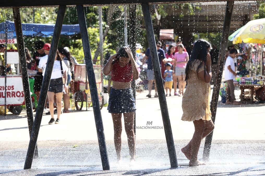 Entre hoy, lunes 3, y los próximos días, se registrarán temperaturas elevadas a nivel nacional, con valores máximos entre 33 y 41 °C, según la Dirección de Meteorología. Foto: Eduardo Velázquez