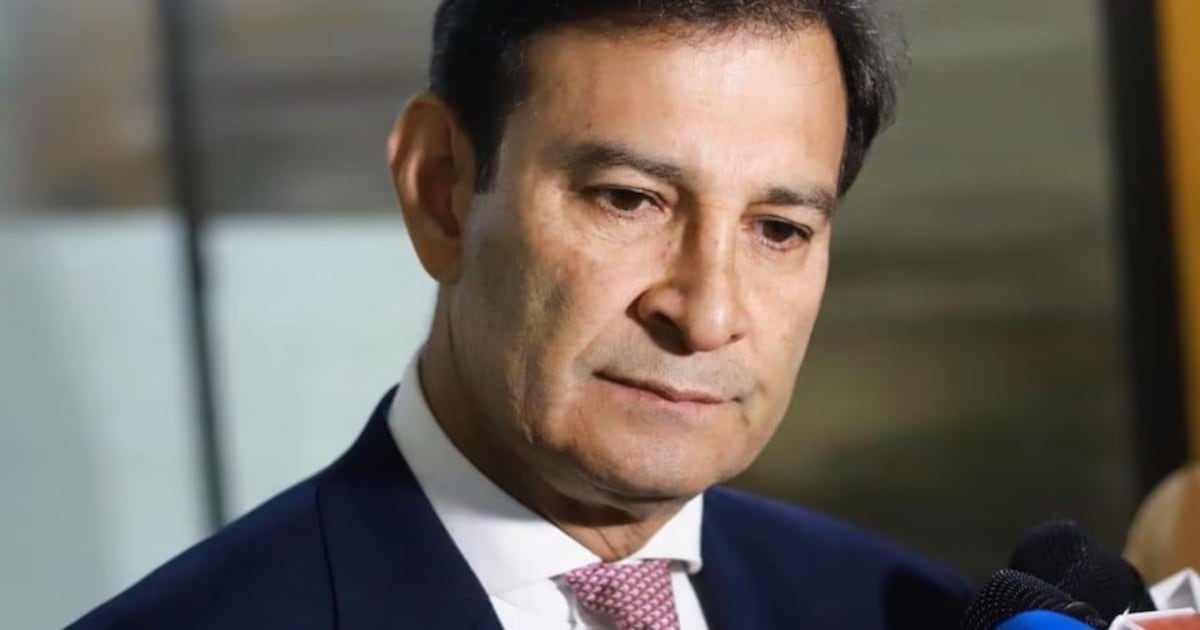 Ovelar respalda a Alliana y promueve el diálogo interno