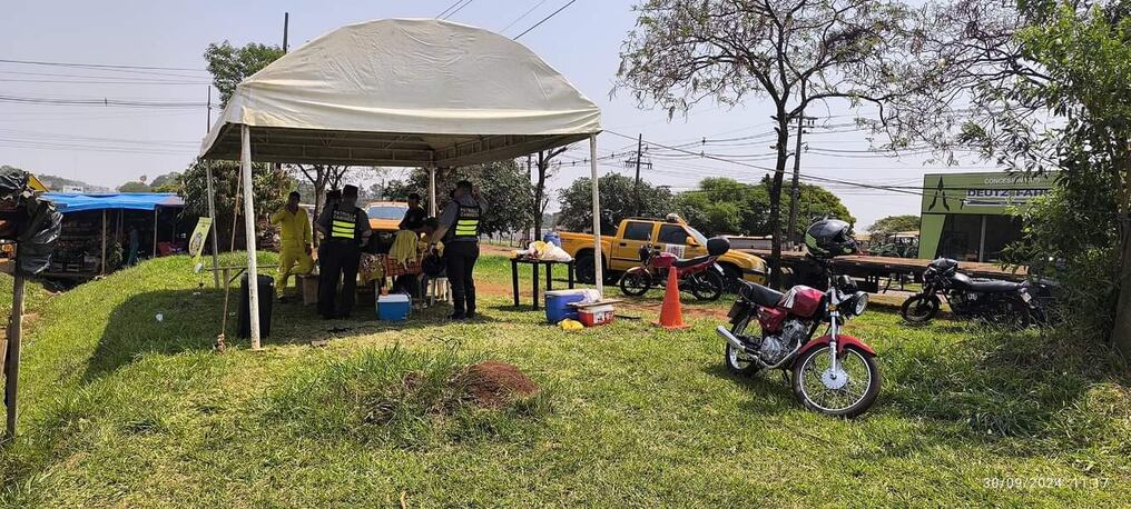 Los voluntarios quedaron sorprendidos debido a que siempre trabajan juntos con la Policía Caminera. Foto: Gentileza