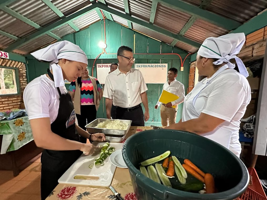 El gobernador del departamento de San Pedro, Fredy D´ecclesiis, habló sobre el progreso y el crecimiento que se está dando en la región, principalmente en el ámbito de la agricultura y la producción que está generando un gran impacto en la economía. Foto: Gentileza