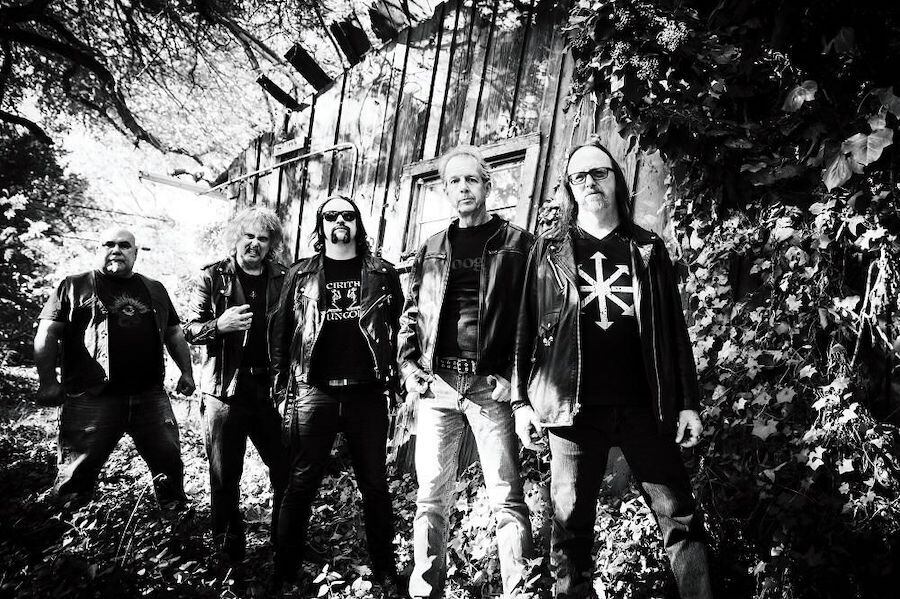Cirith Ungol está conformado por Tim Baker, Greg Lindstrom, Jarvis
Leatherby y Robert Garven
