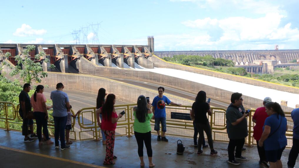 Al complejo turístico de Itaipú ingresaron unas 22.433 personas. Foto: Gentileza