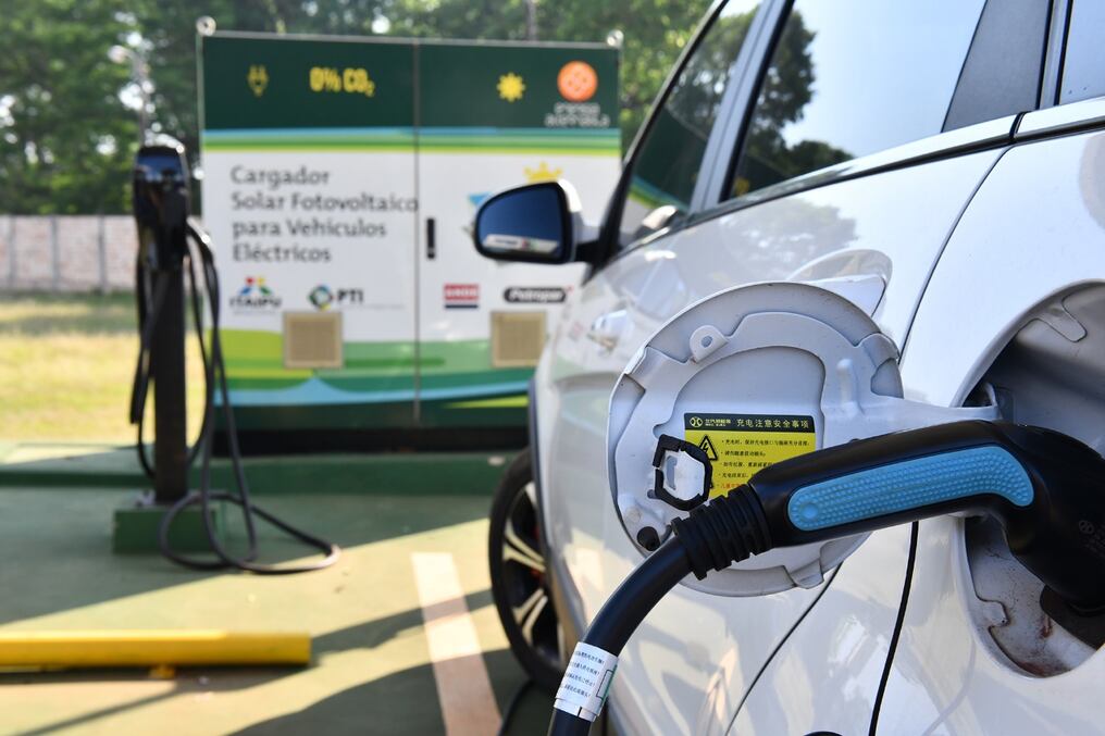 La agenda se iniciará con visitas a las instalaciones de industrias autopartistas de motocicletas, así como encuentros con autoridades nacionales y representantes de empresas del sector privado. Foto: ilustrativa