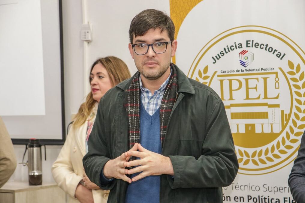 El concejal de Central, Derlis Larroza señaló que el presidente del partido, ya no puede ser "juez y parte". Foto: Gentileza
