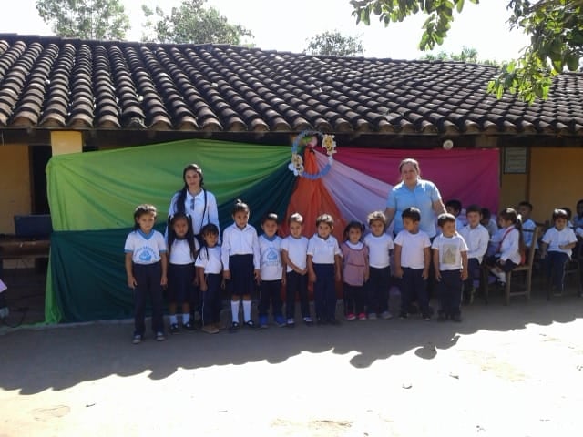 Isamar conquistó los corazones de sus alumnos y compañeros. Foto: Gentileza