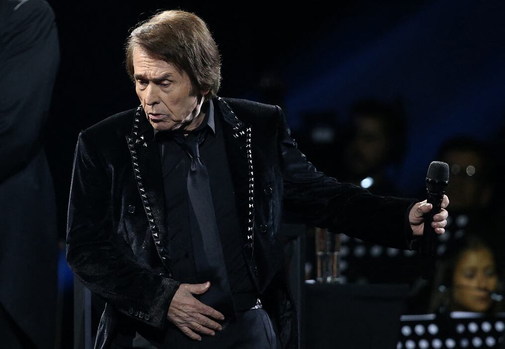 El artista español había sido hospitalizado el 17 de diciembre último. Foto: Claudio Reyes/AFP