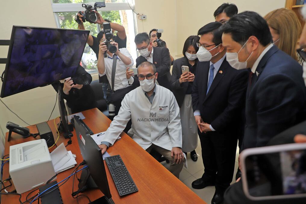 Uno de los componentes más valorados del HIS, por el personal de salud, ha sido el control riguroso del uso de medicamentos. Foto: Mariana Díaz.