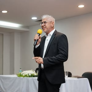 Chamorro en CDE: “Cuando no se roba, el dinero alcanza”
