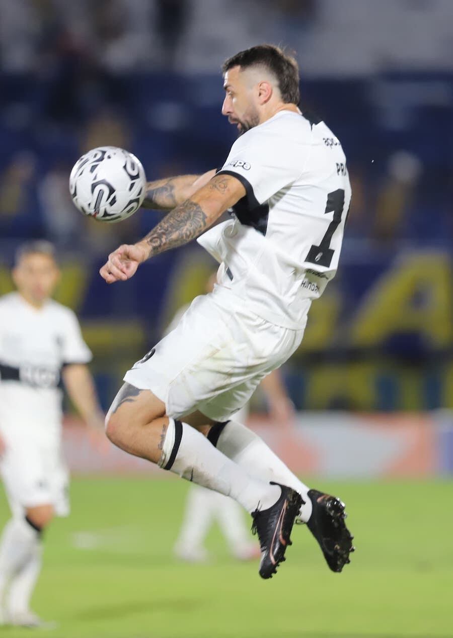 Lucas Pratto, delantero de Olimpia.