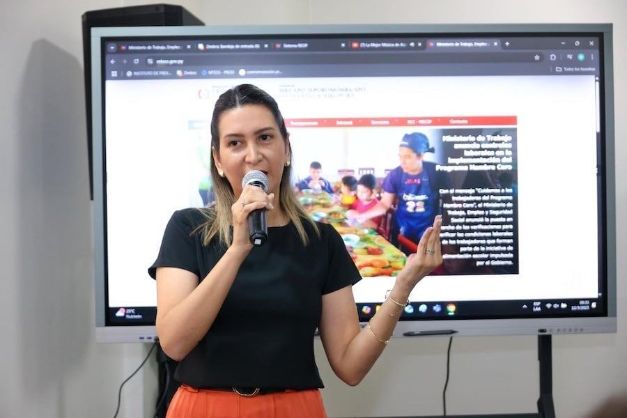 La ministra de Trabajo, Mónica Recalde, consideró importante promocionar los beneficios del sistema solidario del Instituto de Previsión Social (IPS). Foto: Archivo 