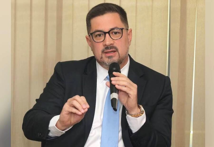 El abogado Pedro Ovelar aseguró que son totalmente falsos los supuestos chats filtrados de una conversación que mantuvo con el fiscal Aldo Cantero. Foto: Archivo