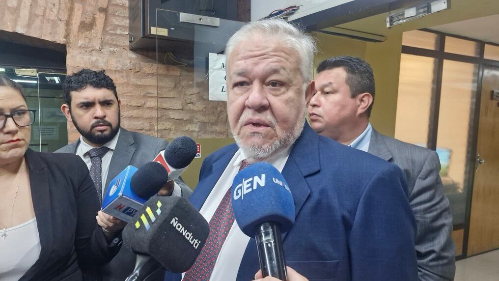 El titular de IPS, Jorge Brítez, se mostró en desacuerdo a la propuesta del Seguro del Desempleo, asegurando que la prioridad es defender el dinero de los trabajadores. Foto: Gentileza 