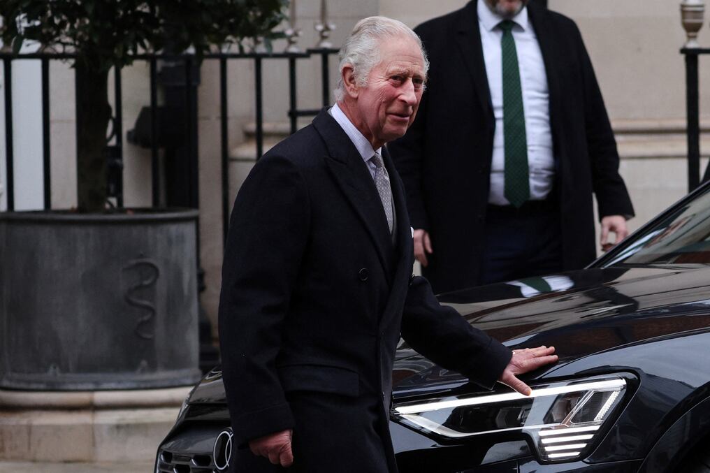 El hijo de la Reina Isabel II, de 75 años, ha cancelado casi por completo su agenda oficial para someterse a un tratamiento contra la enfermedad. Foto: AFP (archivo)