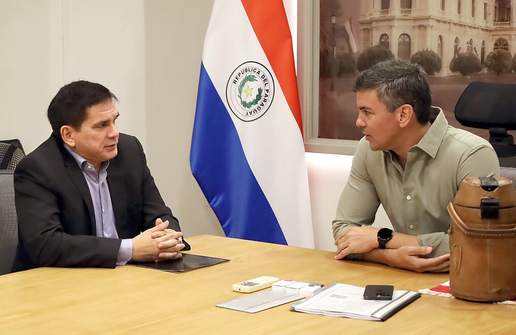 El ministro Juan Carlos Baruja agradeció el apoyo del presidente, Santiago Peña, y del equipo del Ministerio de Economía para los resultados obtenidos en la ejecución. Foto: Archivo