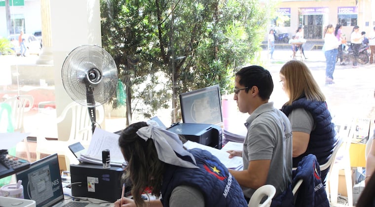 Aumentan pedidos de residencias en Paraguay: más de 18.000 en tres meses Aumentan pedidos de residencias en Paraguay: más de 18.000 en tres meses