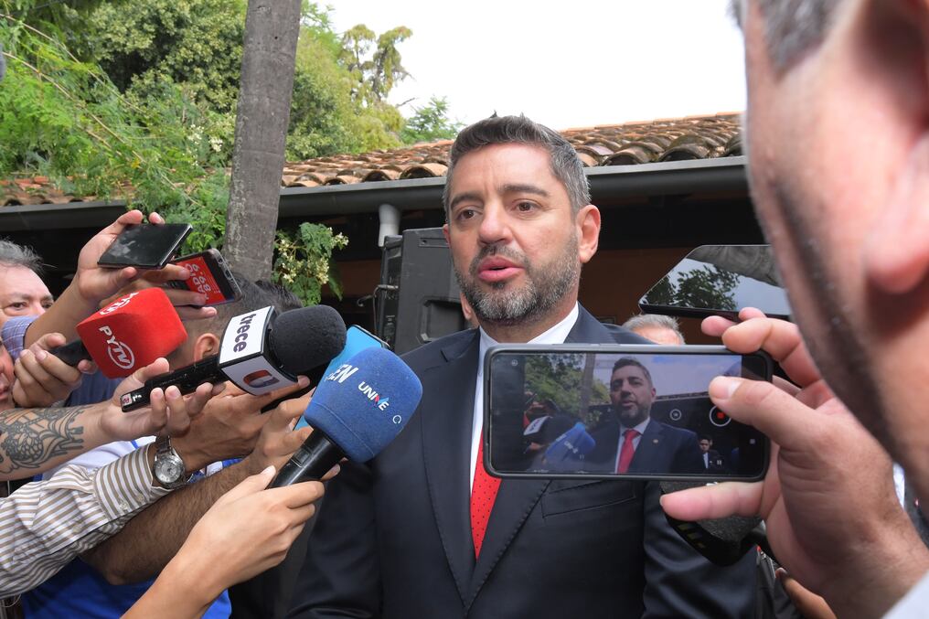 El vicepresidente Pedro Alliana afirmó que las intervenciones están en manos de las instituciones que corresponden y las mismas actuarán en el marco de la legalidad. Foto: Gentileza