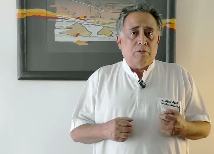 El doctor Miguel Ángel Aguilar Uriarte, especializado en neuropsicología. Foto: Captura de video