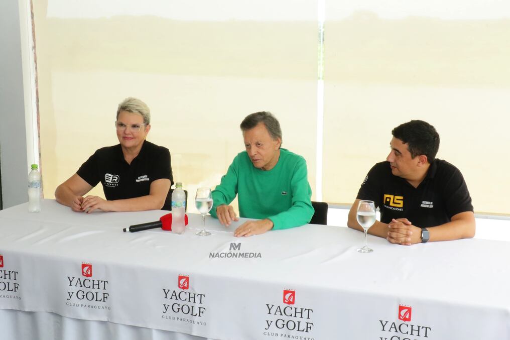 El artista argentino ofreció ayer viernes una conferencia de prensa en el Yacht. Foto: Néstor Soto
