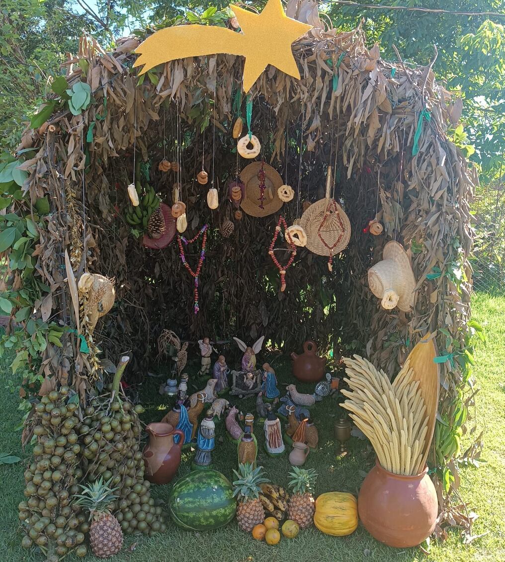 Uno de los concursantes del proyecto Pesebres Yma Guareicha de Hernandarias, realizada por la Odescoh, organización comunitaria que busca preservar la tradición. Participaron 11 comunidades. Foto: Gentileza